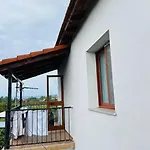 Bert-house Close To The Sea Apartament *
