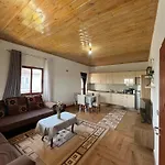 Bert-house Close To The Sea Apartamento