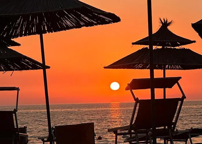 公寓 Bert-house Close To The Sea