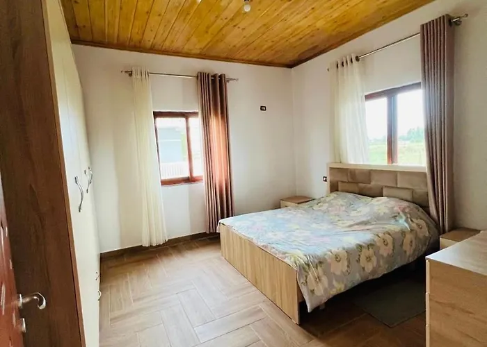 Bert-house Close To The Sea * Lezhë