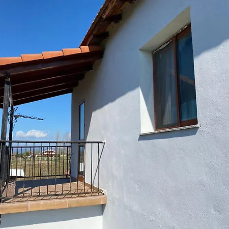 Bert-house Close To The Sea شقة