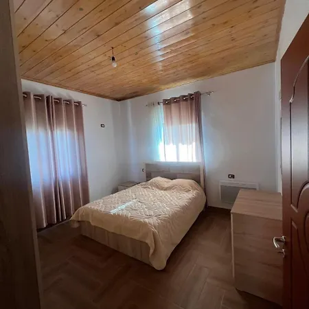 Bert-house Close To The Sea * Lezhë