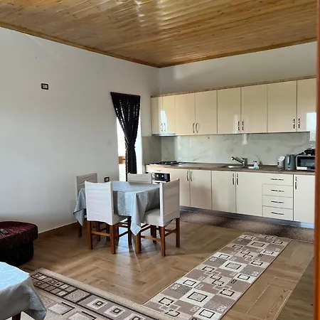 Appartamento Bert-house Close To The Sea Lezhë