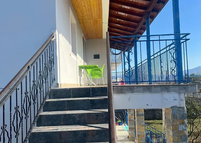 Bert-house Close To The Sea * Lezhë